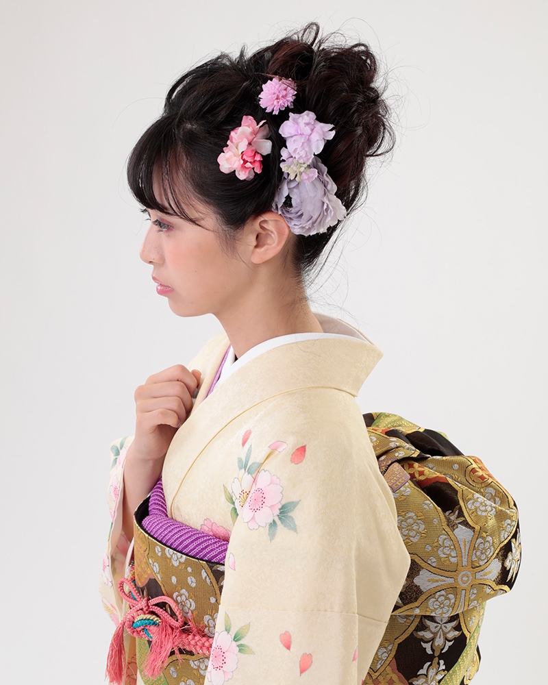 振袖レンタルショップkimono Yuubi 髪飾り 洋花薄紫 振袖レンタルショップkimono Yuubi 髪飾り 洋花薄紫